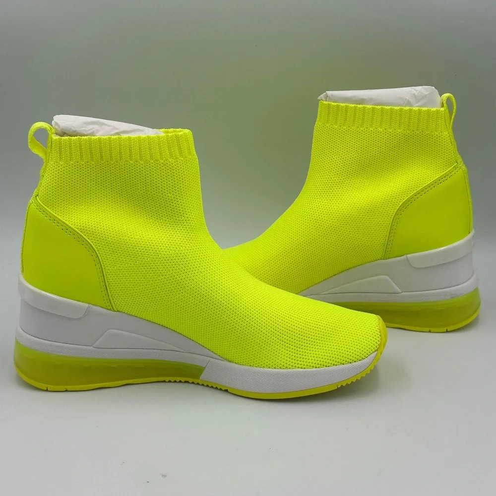 Michael Kors Womens Extreme Neon Yellow Sock‎ Sneakers Boot Wedge Heel Size 5M